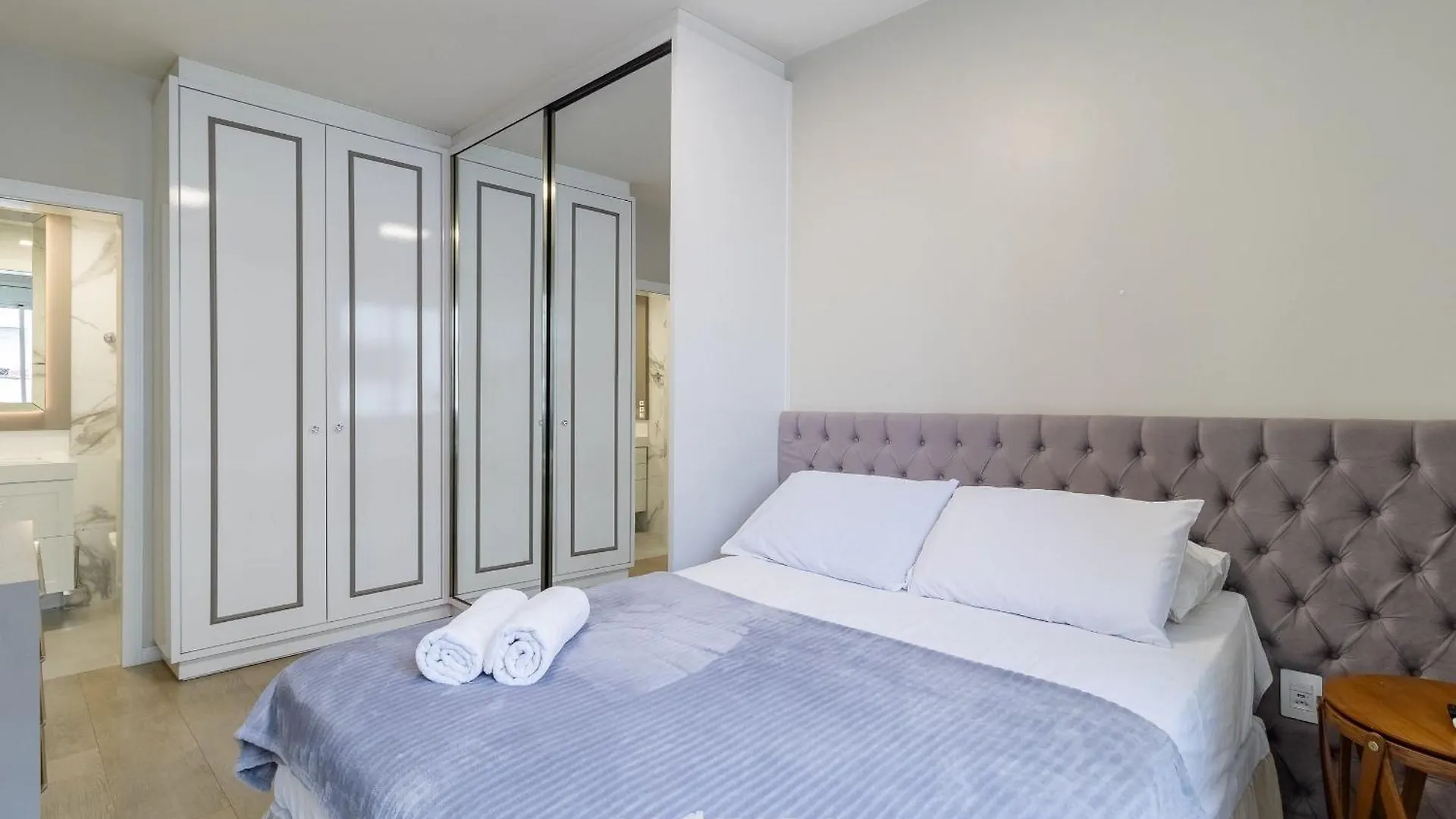 Lindos Apartamentos No Centro De Floripa - Cpn Florianópolis Apartment