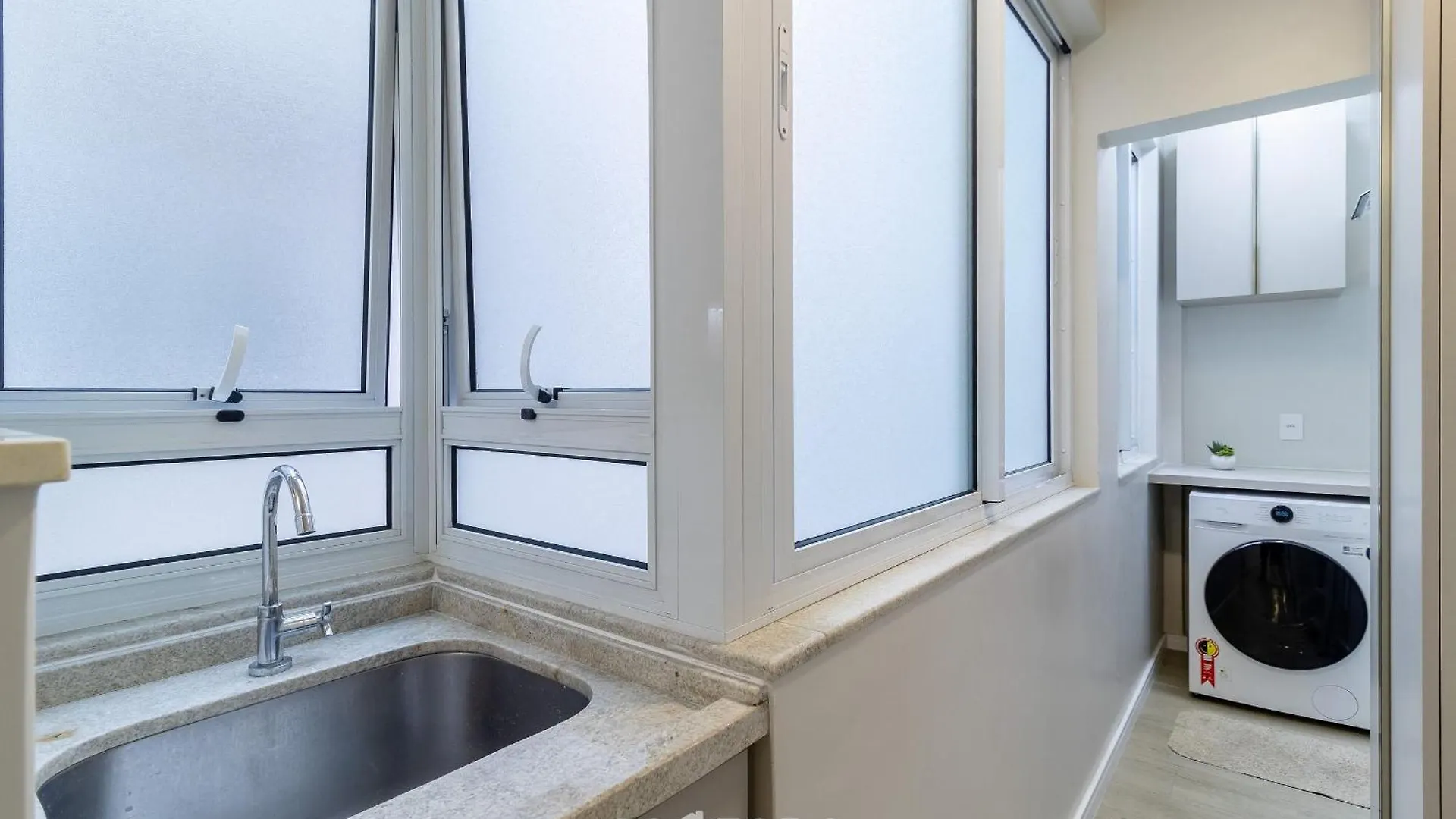 Lindos Apartamentos No Centro De Floripa - Cpn Флорианополис 0*,  Бразилия